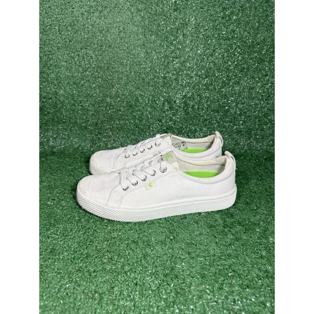 Cariuma oca low